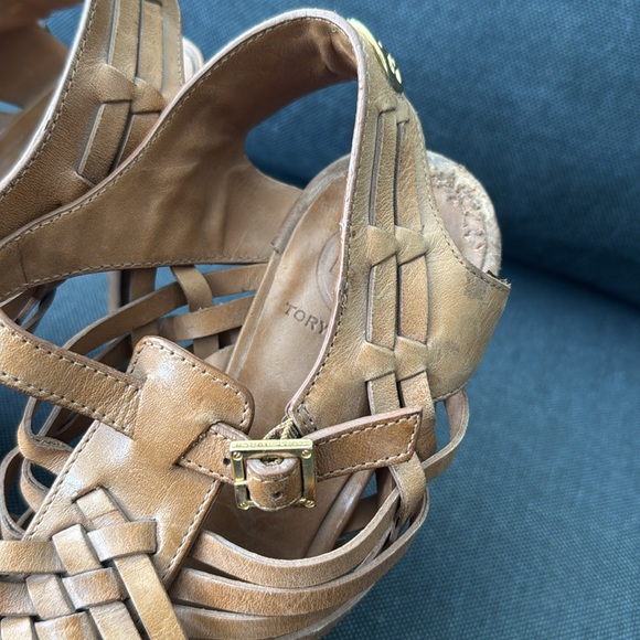 Tory Burch Leather Woven Heels Size 9| Natural Designer Tan Gladiator - Picture 5 of 10